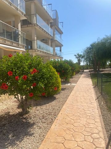 Falleg jarðhæð með suður verönd - Sumareignir