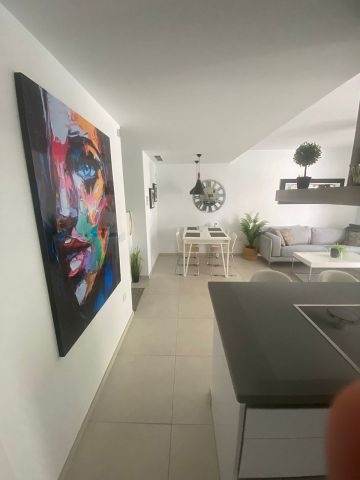 Falleg jarðhæð með suður verönd - Sumareignir