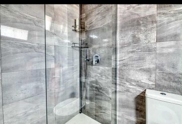 Falleg jarðhæð með suður verönd - Sumareignir